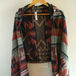 NWT Hooded Blanket Wrap